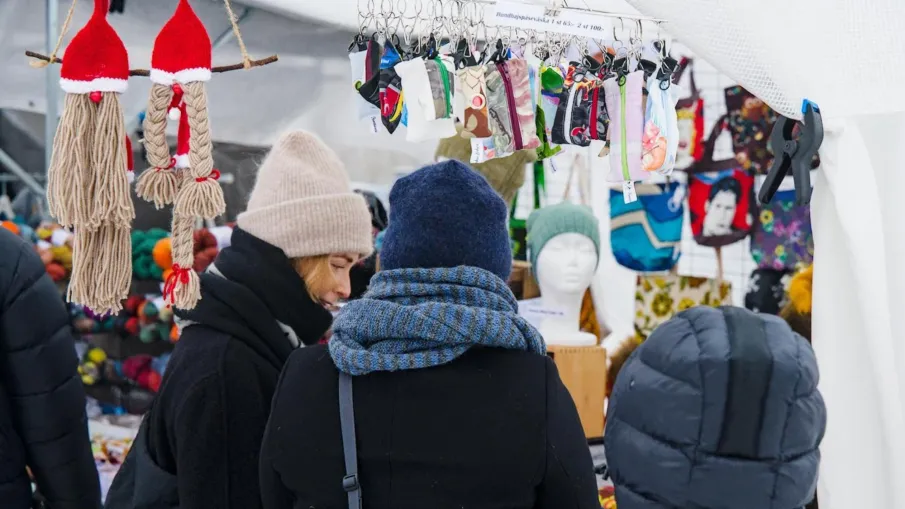 Julmarknad på Slöjdarnas Hus