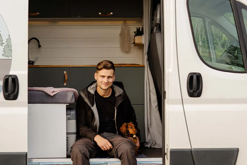 Alfred och hunden Rut